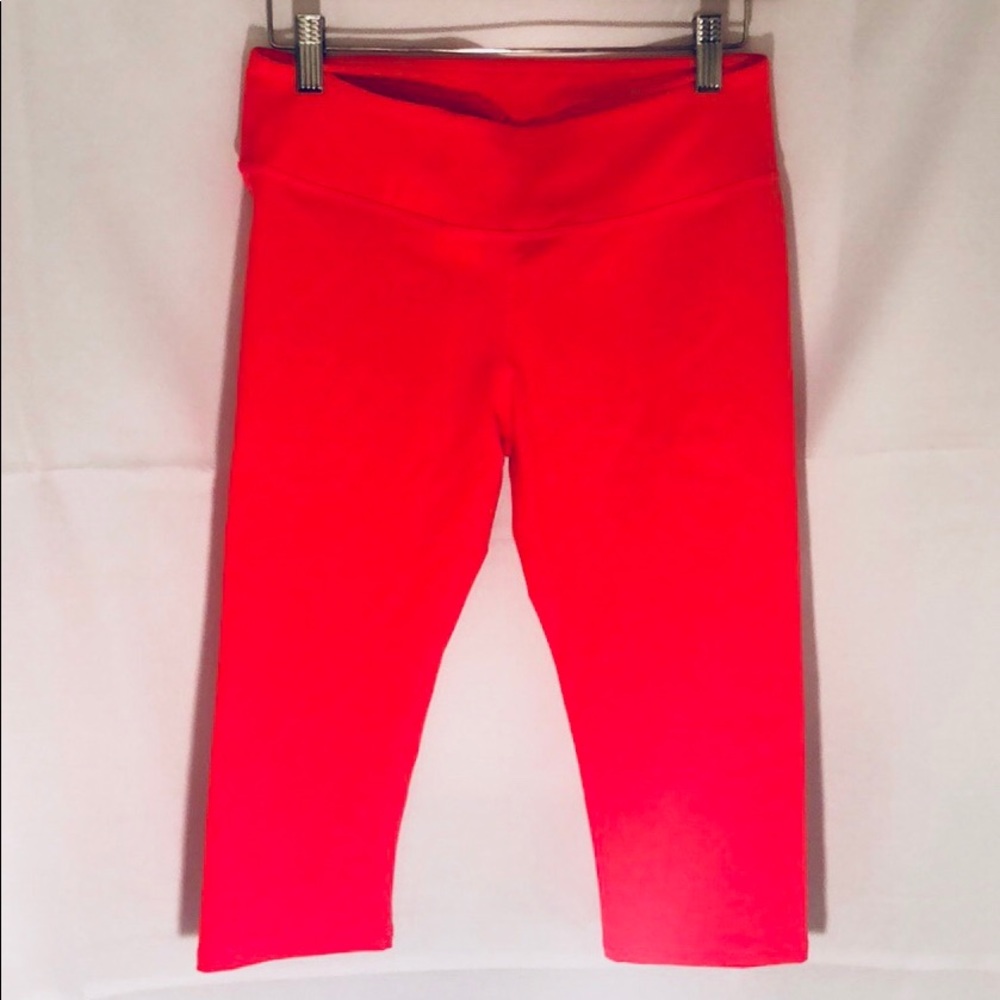 Fabletics Coral Yoga/Running Capri
